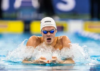 Hubert Kos Swims 47.33 100 Yard IM To Clinch Win At Texas Men’s Pentathlon