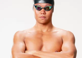 Junhao Chan Swims 52.76 to Win the 100 Breaststroke In His USC Debut