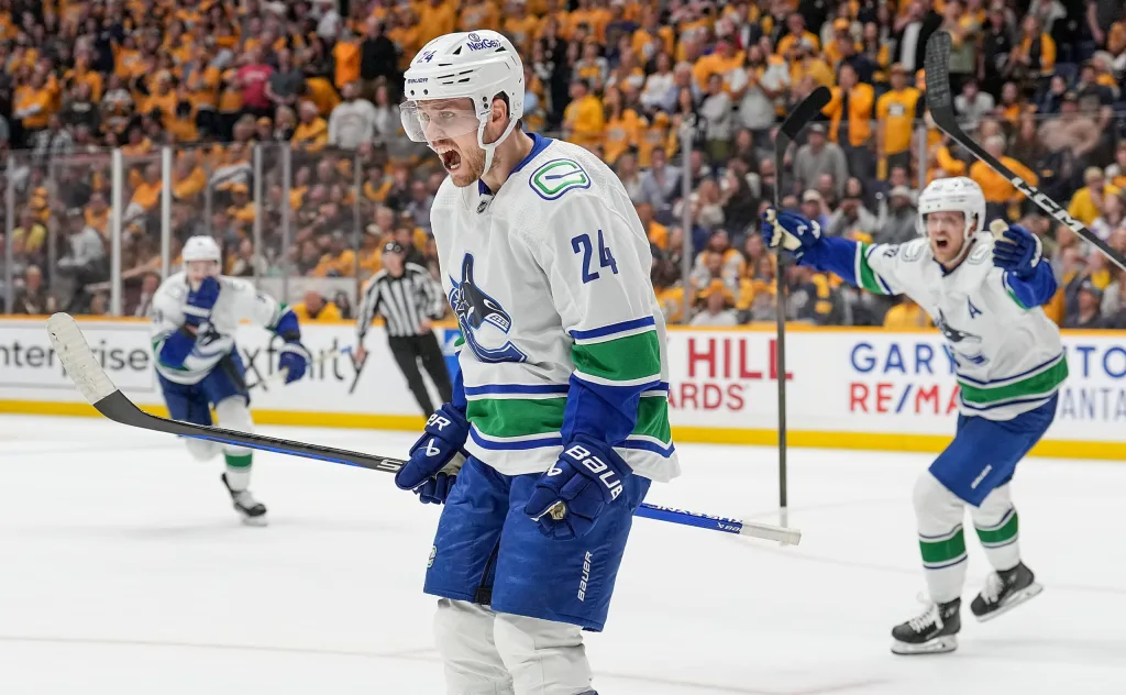 Canucks News & Rumors: Suter, Raty, Patera & More – The Hockey Writers – Vancouver Canucks