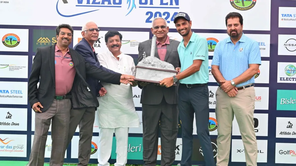 Vizag Open: Angad Cheema wins playoff against Aman Raj to secure second PGTI title