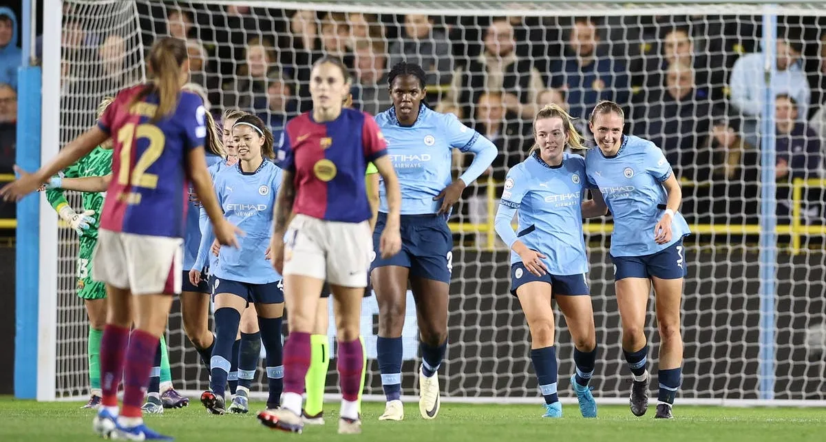 Bunny Shaw scores as Man City shock holders Barcelona in Women’s Champions League