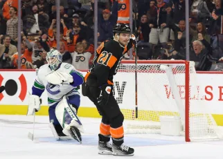 Philadelphia Scott Laughton Needs to Bounce Back for the Flyers This Season – The Hockey Writers – Philadelphia Flyers