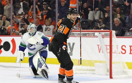 Philadelphia Scott Laughton Needs to Bounce Back for the Flyers This Season – The Hockey Writers – Philadelphia Flyers