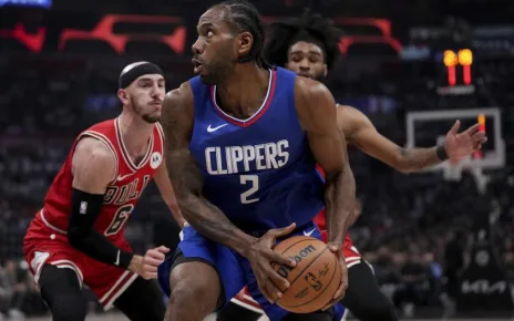 Clippers ‘checking the boxes’ with Kawhi’s Leonard’s rehab, but when will he return?