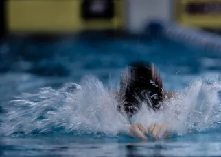 12-Year-Old Eli Henley Wins 100 Breast by 17 Seconds in 1:02.55 at September Sprints