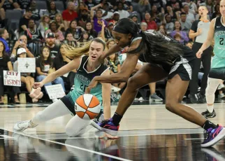 WNBA playoffs: Aces avoid sweep vs. Liberty with Game 3 blowout