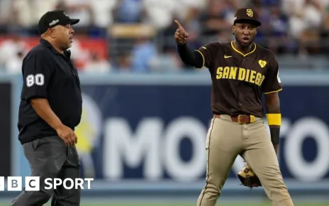 LA Dodgers-San Diego Padres game delayed after fans throw baseballs and beer at Jurickson Profar