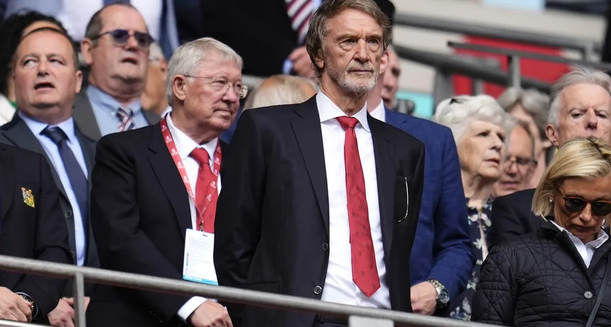 Manchester United terminate Sir Alex Ferguson’s £2m contract in cost-cutting drive