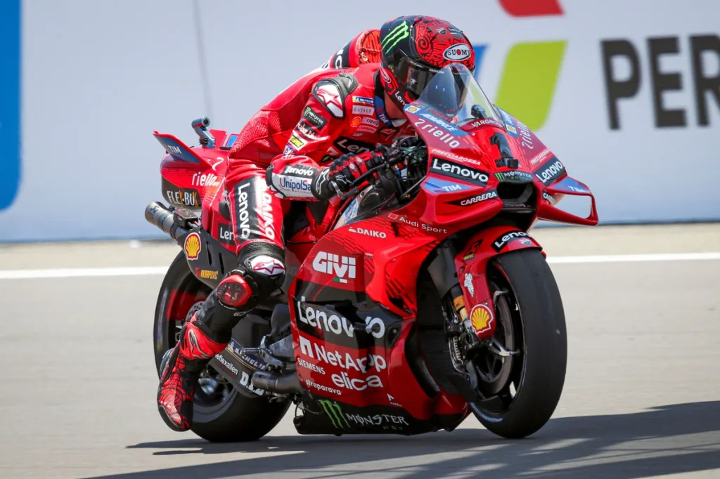 Bagnaia leads Martin in mixed-weather FP1