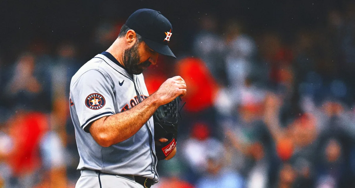 Yordan Álvarez, Chas McCormick on Astros wild-card series roster; Justin Verlander left off