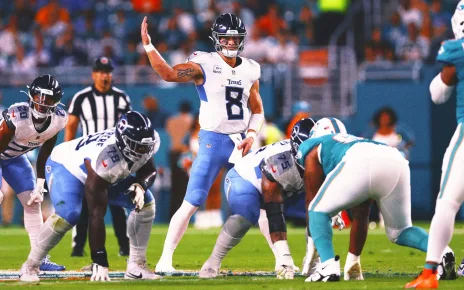 Titans quarterback Will Levis exits with shoulder injury vs. Dolphins