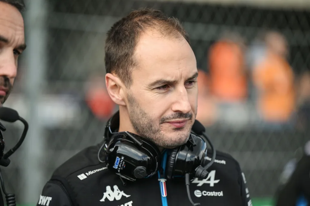 Oakes learning the patience game in new Alpine F1 role