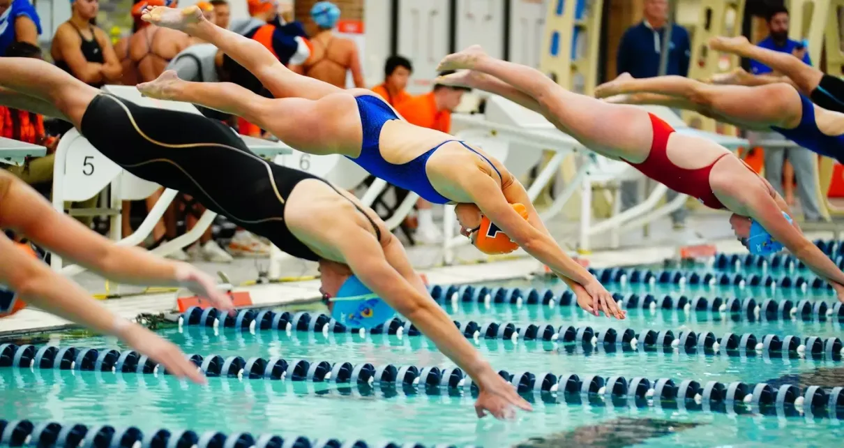 Freshmen Help Lead the Way as Illinois Opens Season with Decisive 191-109 Victory Over Kansas