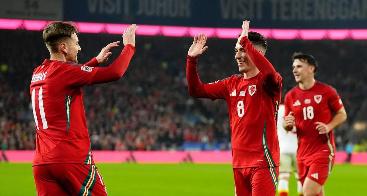 Wales continue fine start under Bellamy as Italy reach quarters