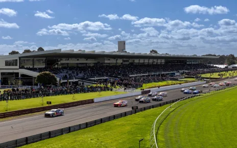 Supercars track Sandown gets a reprieve after board changes